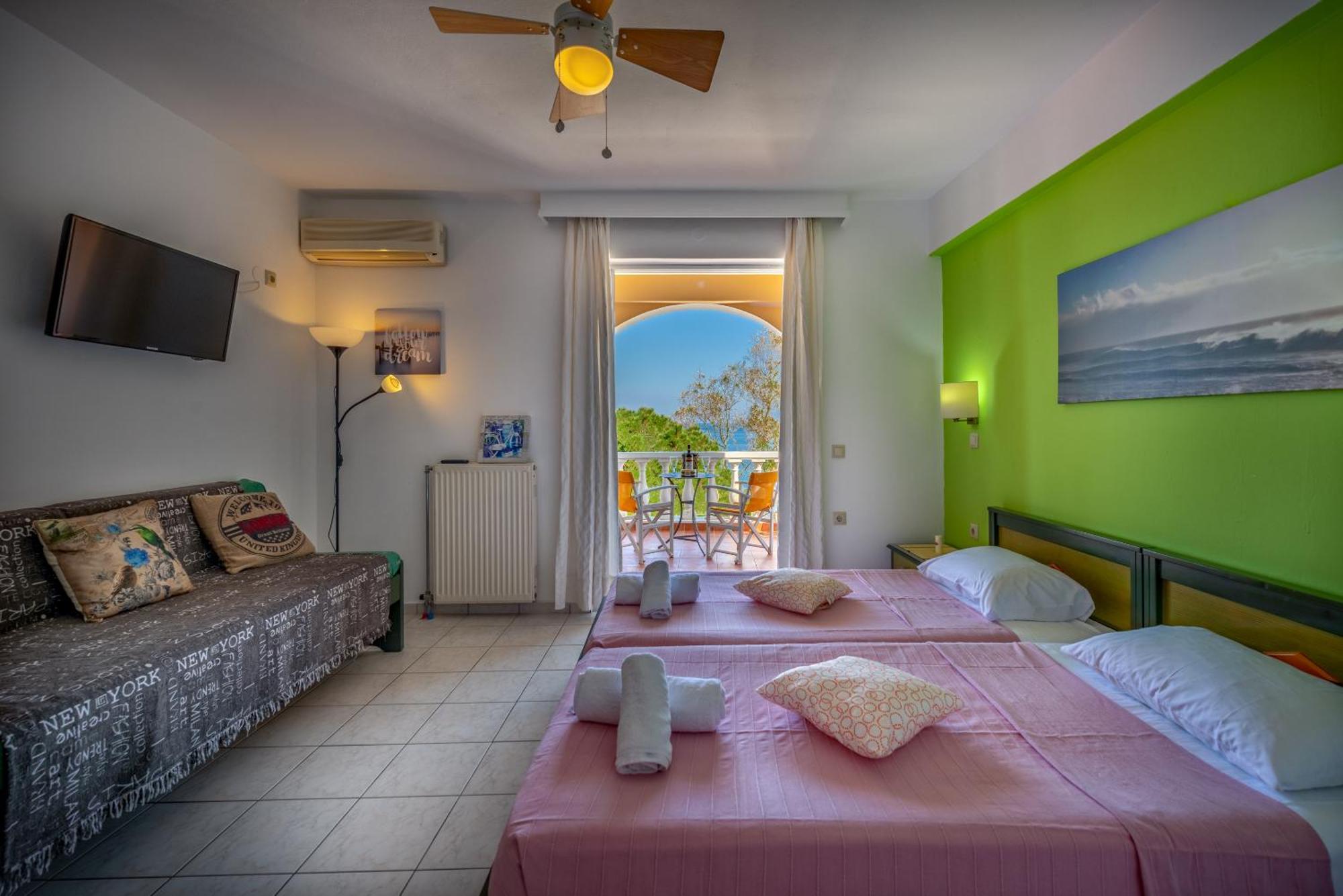 Seafront Spirit Apartments Kota Zakynthos Bagian luar foto