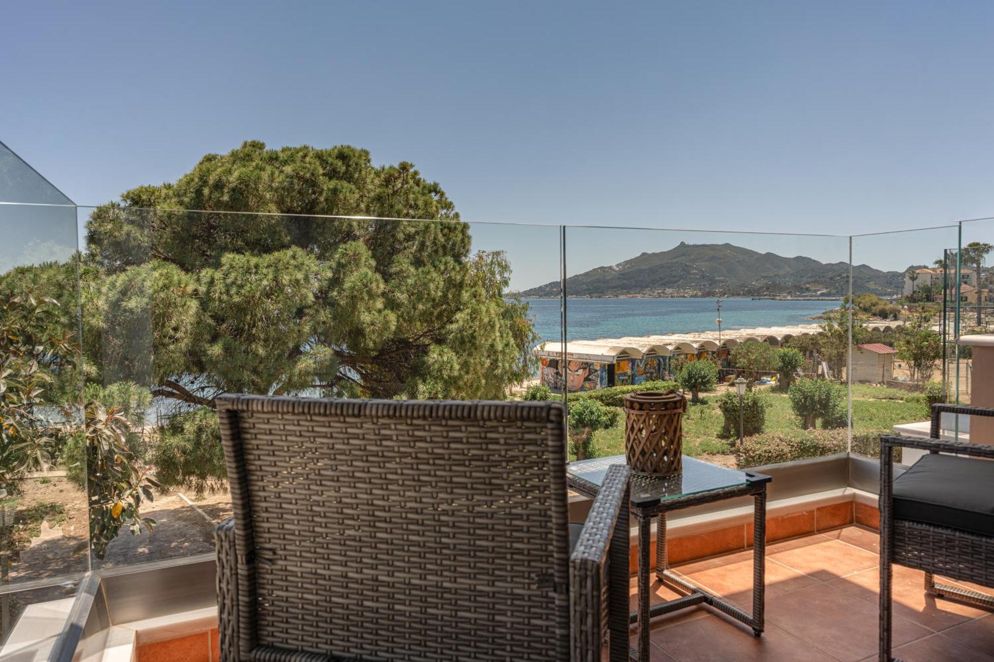 Seafront Spirit Apartments Kota Zakynthos Bagian luar foto